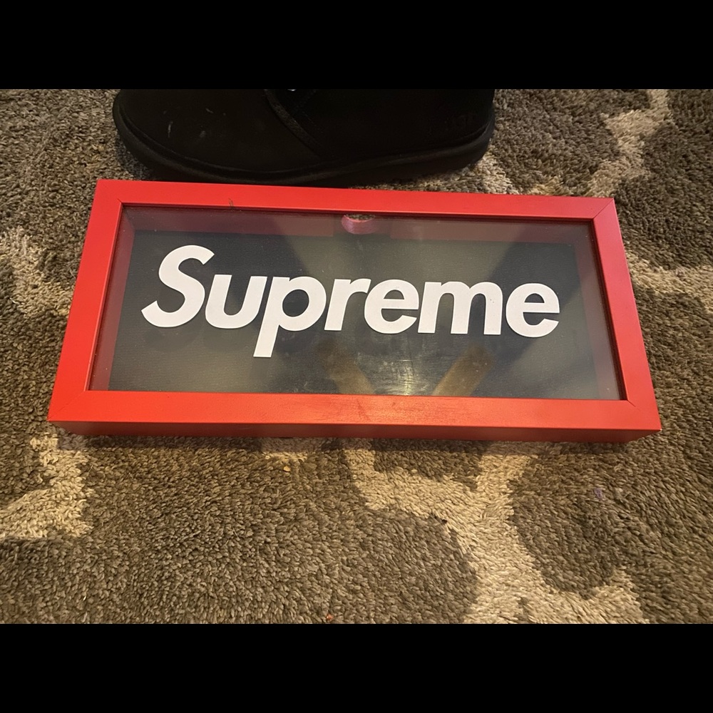 Supreme shadowbox case mint condition